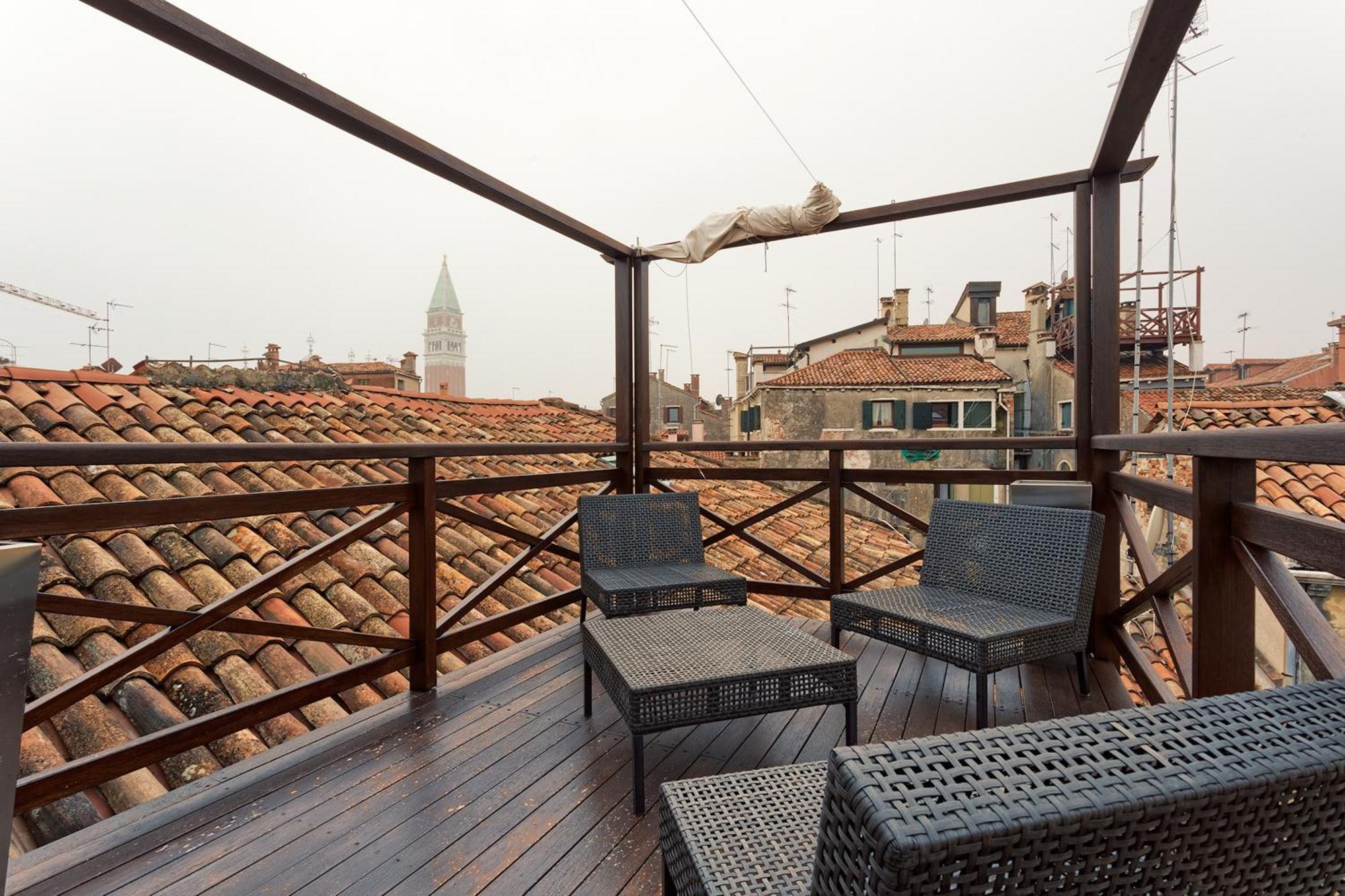 Charming House Iqs Apartment Венеция Екстериор снимка